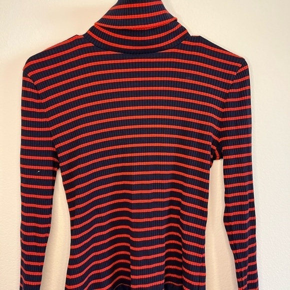 J Crew Women’s Red & Blue Striped Bodysuit Size Medium - Picture 2 of 8
